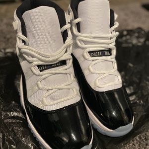 Jordan 11 Concords (SOLD)